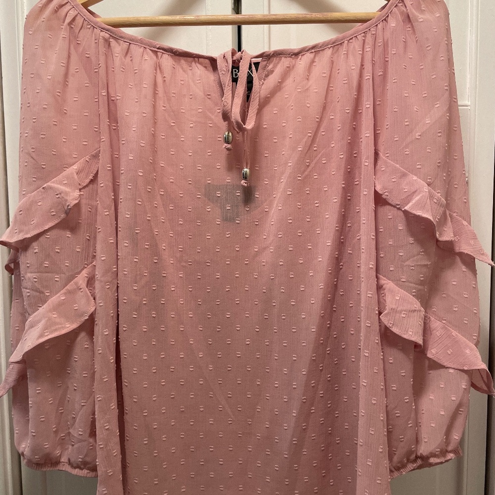 Sheer 3/4 sleeve top